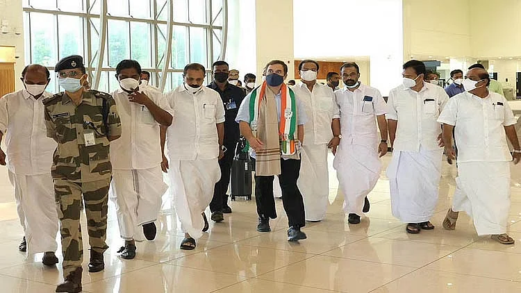 کنور ایئر پور راہل گاندھی کا استقبال / ٹوئٹر