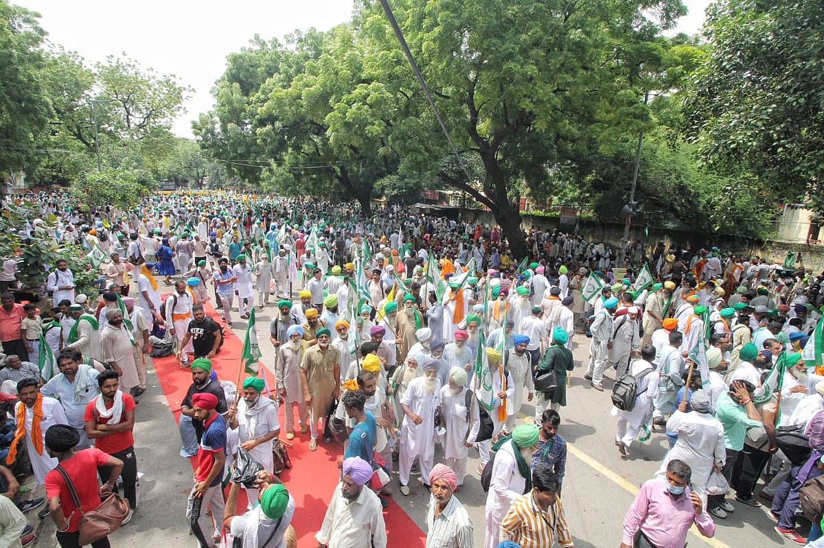 کسان مظاہرین، تصویر ویپن