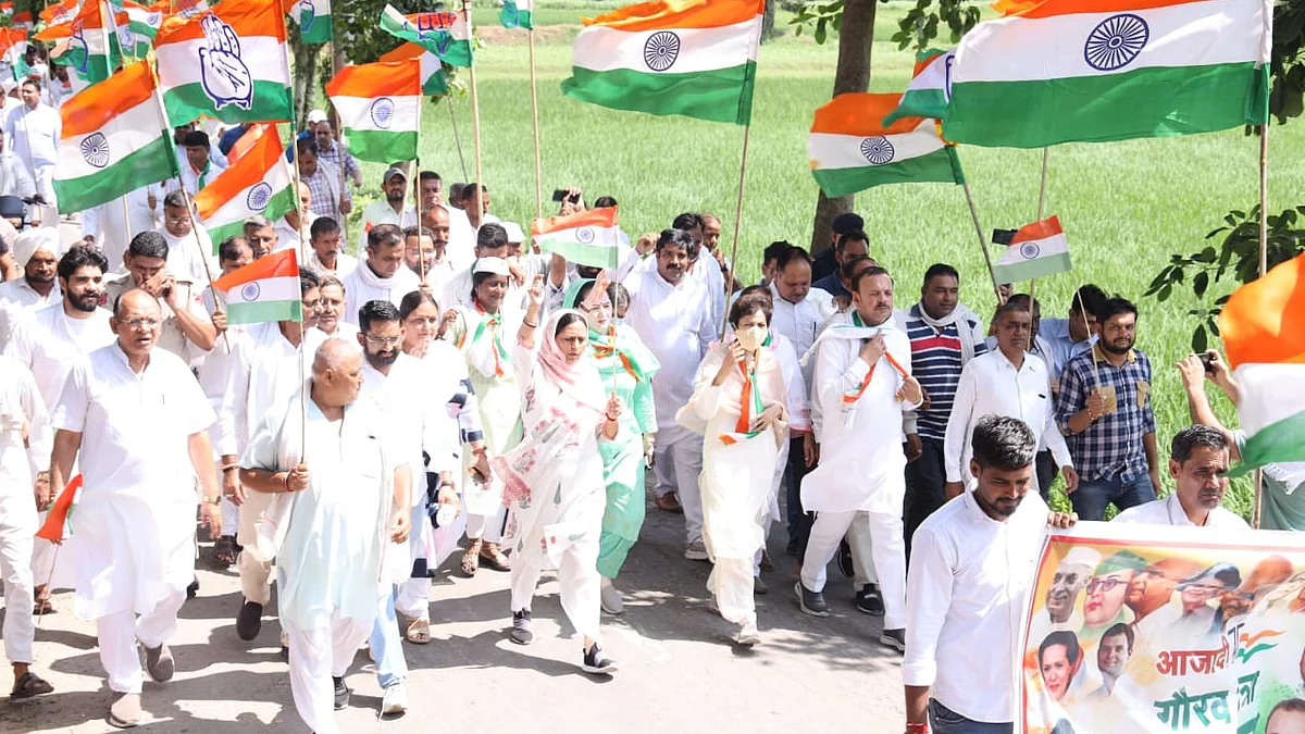 تصویر بشکریہ ٹوئٹر / @kumari_selja