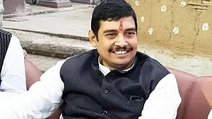 بی ایس پی کے رکن پارلیمنٹ اتل رائے عصمت دری معاملے میں بری، خاتون نے کر لی تھی خود سوزی