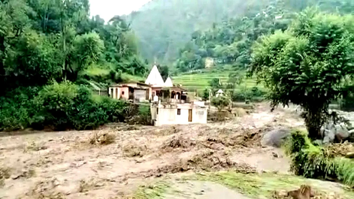 رودرپریاگ میں بادل پھٹنے سے تباہی، تصویر آئی اے این ایس