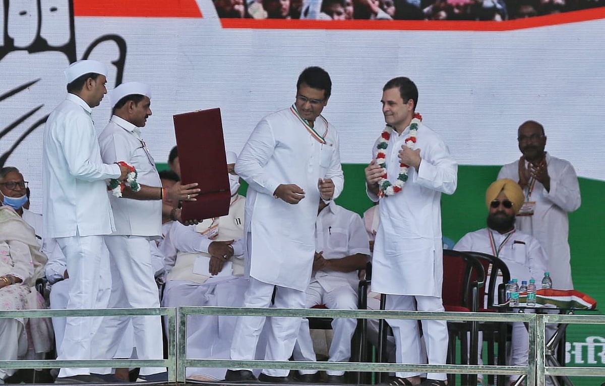 ہلہ بول ریلی میں راہل گاندھی / قومی آواز / وپن