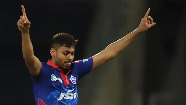 اویس خان، تصویر بشکریہ ٹوئٹر