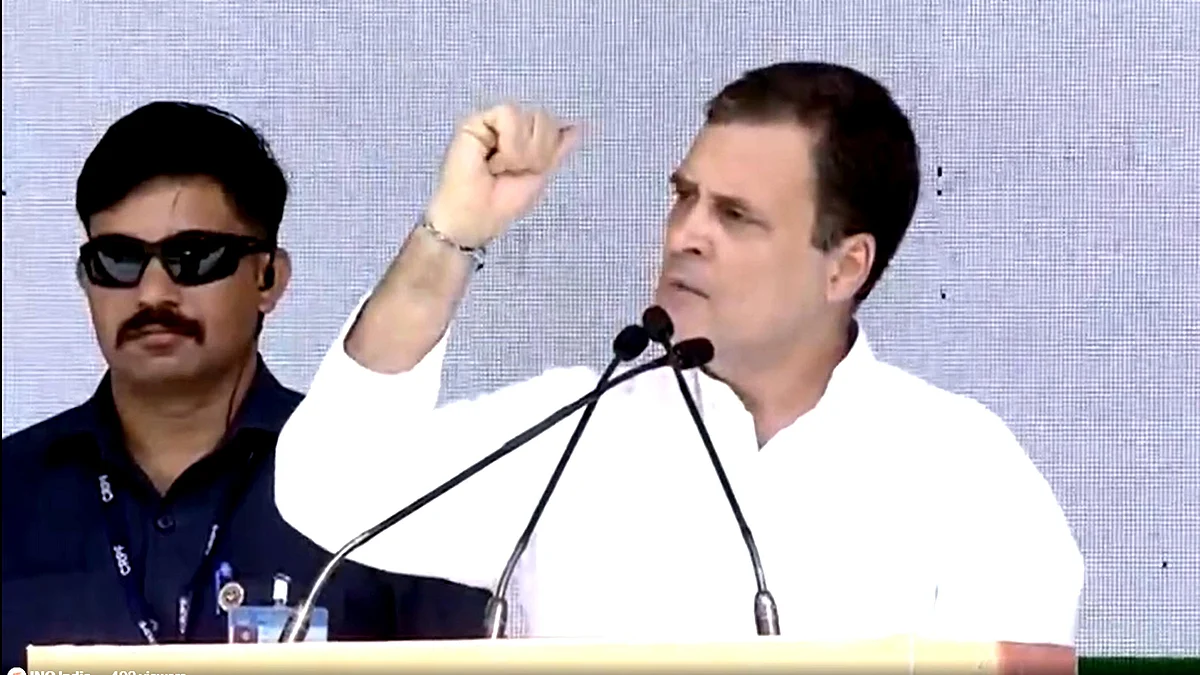 ہلہ بول ریلی سے خطاب کرتے ہوئے راہل گاندھی / ویڈیو گریب