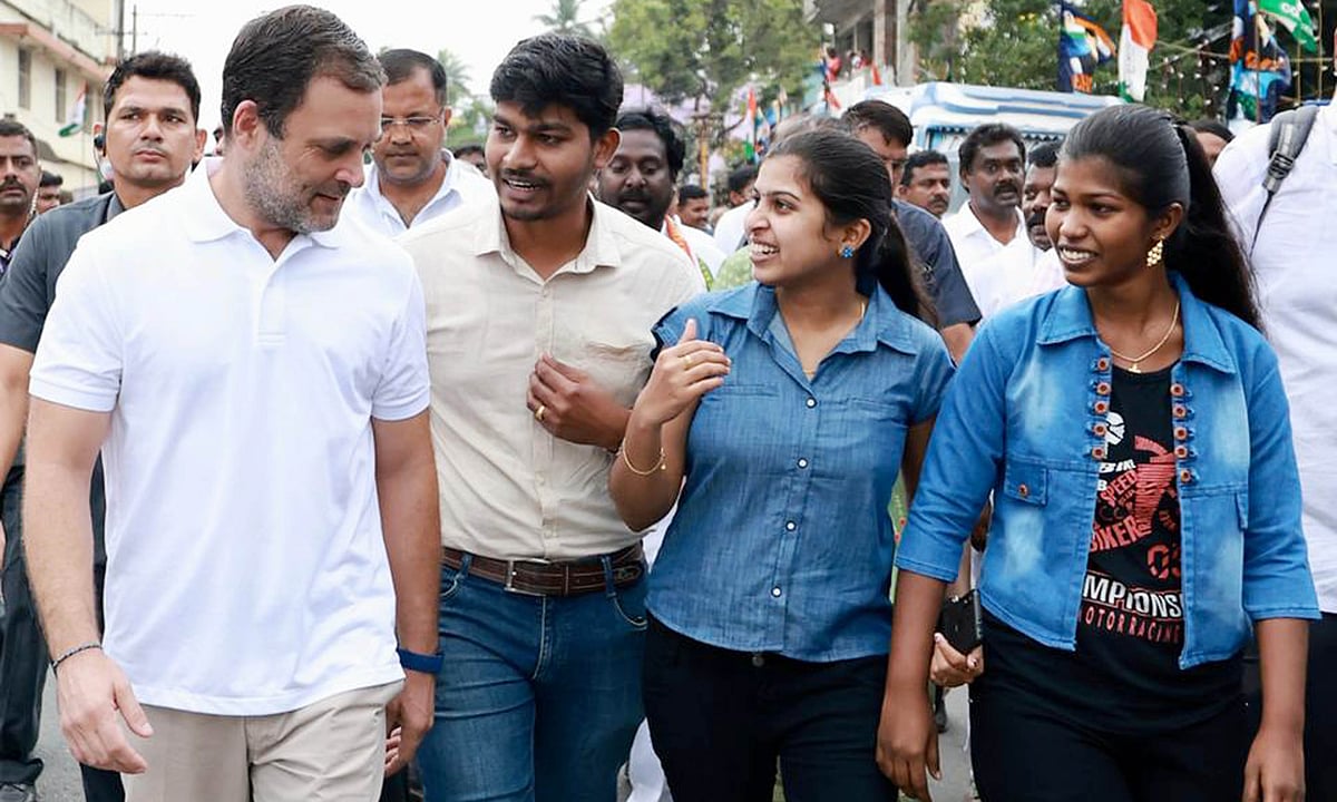 بھارت جوڑو یاترا: لوگوں میں زبردست جوش و خروش، سول سوسائٹی کے علاوہ بڑی تعداد میں خواتین اور بچوں کی شرکت