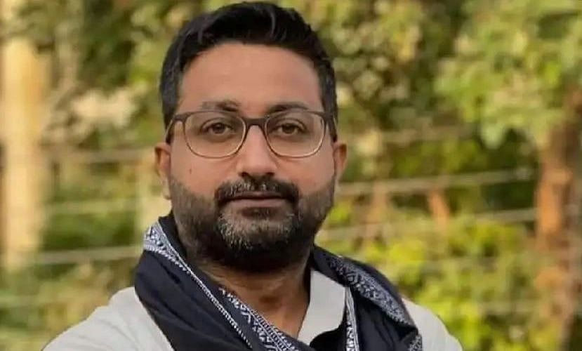 سروے کے بعد مدارس کو نہ تو بند کیا جائے گا اور نہ ہی ان پر بلڈوز چلایا جائے گا: دانش آزاد