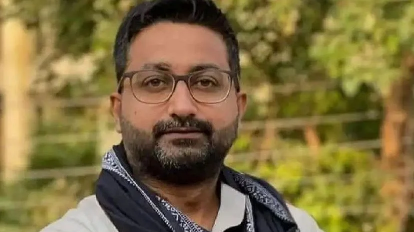 دانش آزاد انصاری