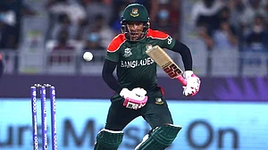 مشفق الرحیم، تصویر آئی اے این ایس