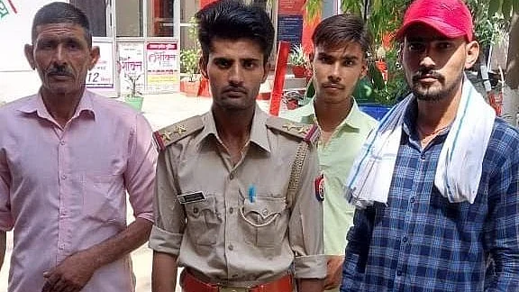 فرضی پولیس افسر گرفتار / آئی اے این ایس