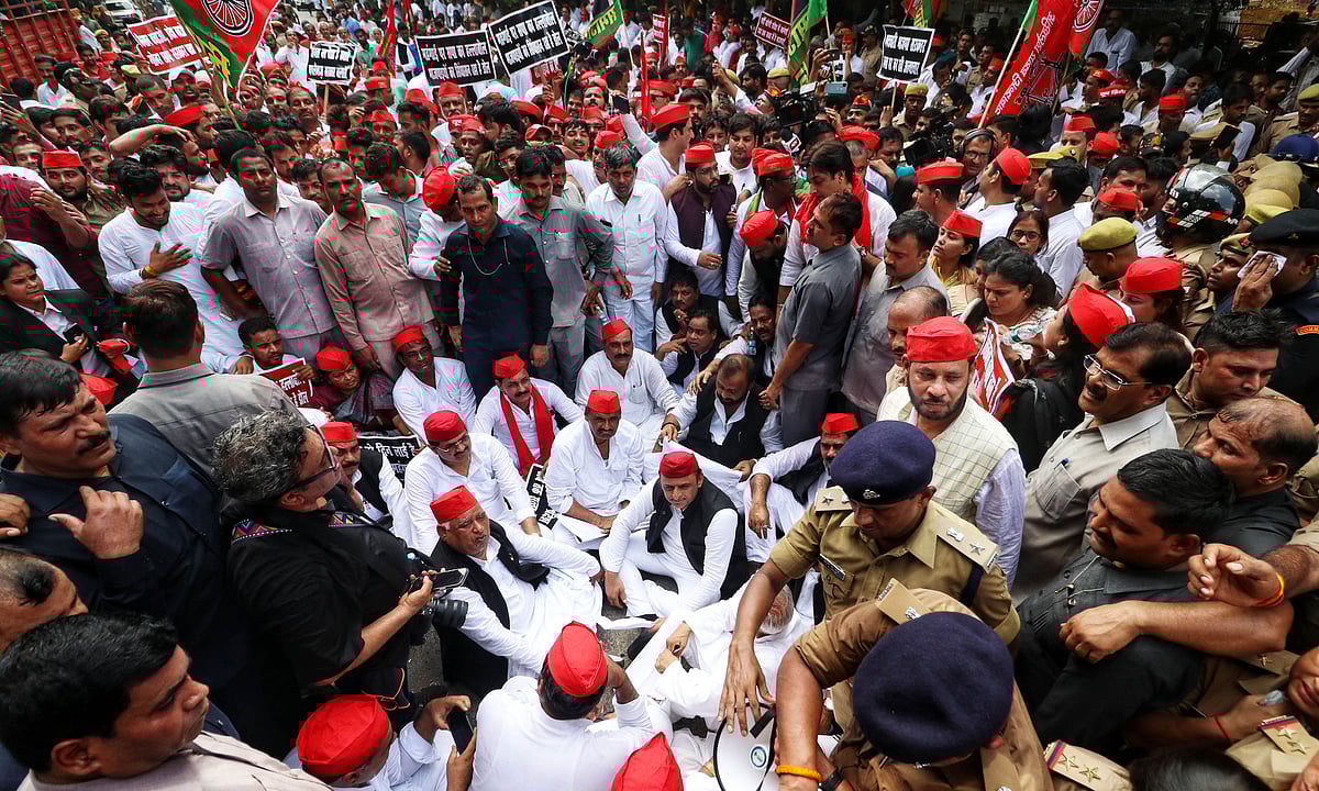 تمام محاذوں پر ناکام بی جے پی حکومت اپوزیشن کا سامنا نہیں کرنا چاہتی: اکھلیش یادو