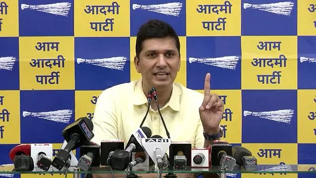 عآپ لیڈر سوربھ بھاردواج