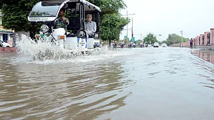 یوپی میں حادثوں کی بارش! لکھنؤ میں دیوار گرنے سے 9، اناؤ میں چھت گرنے سے 3 افراد ہلاک