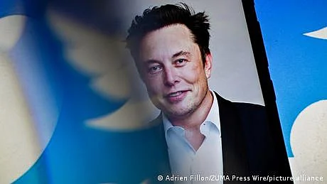 ٹوئٹر اکاونٹ پر بلیو ٹک والے صارفین کے لیے بری خبر