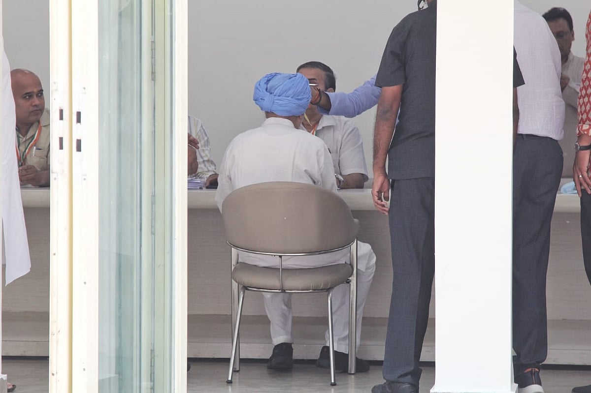 کانگریس کا صدارتی انتخاب جاری...تصویری جھلکیاں