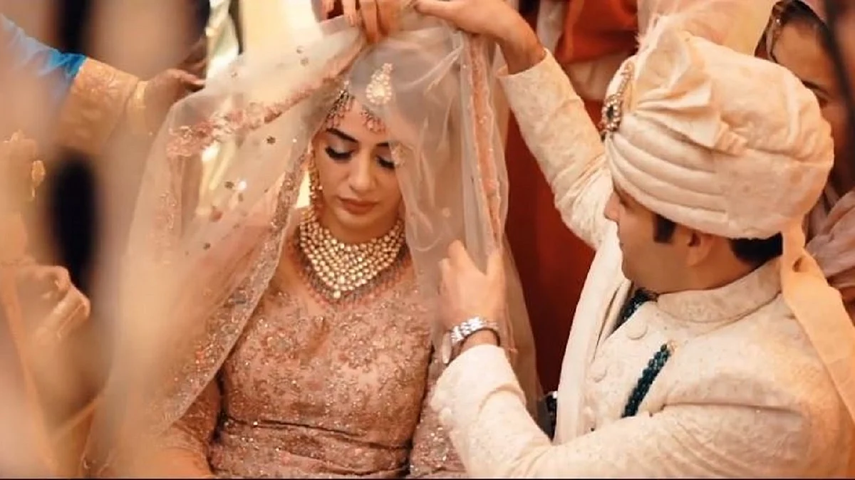 تصویر ویڈیو گریب