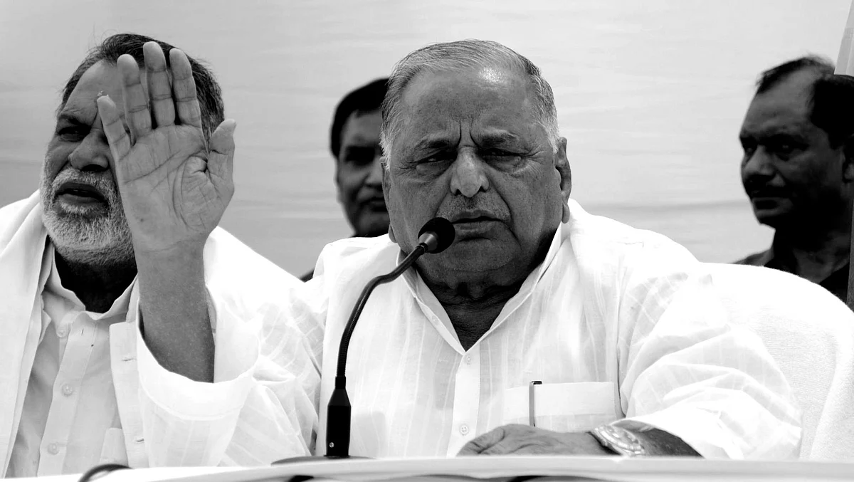 کشتی کے چیمپئن ملائم سنگھ یادو سیاست کے اکھاڑے میں بھی کامیاب رہے