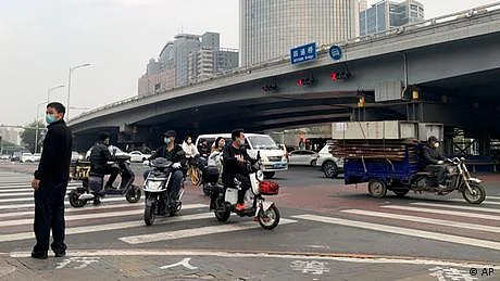 بیجنگ میں صدر شی جن پنگ مخالف بینر