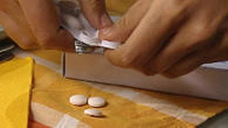 پاکستانی عوام کے لیے پیناڈول کا فقدان ایک درد سر