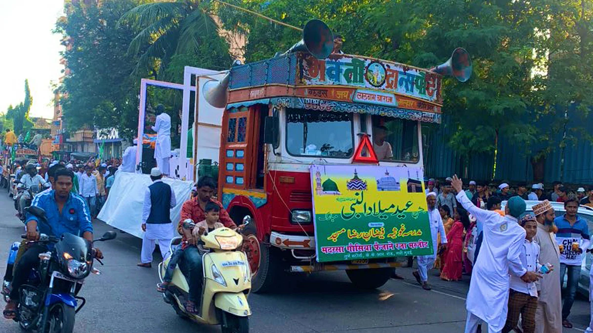 جلوس عید میلاد النبیؐ کی فائل تصویر