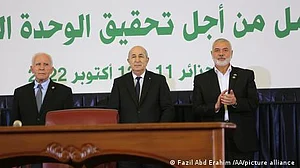 حریف فلسطینی گروپوں کے مابین مفاہمتی معاہدے پر دستخط