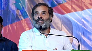 اہم خبریں: ’متروں‘ پر ملک کا پیسہ لٹانا اور کسانوں کو الگ الگ طریقے سے ڈرانا، یہ ہے پی ایم کی ’پنچ-کِل‘ پالیسی: راہل گاندھی