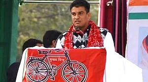 اعظم خان کے بعد سماجوادی پارٹی کے لیڈر عرفان سولنکی کو بھی جیل سے ملے گی رِہائی، الٰہ آباد ہائی کورٹ سے ملی ضمانت