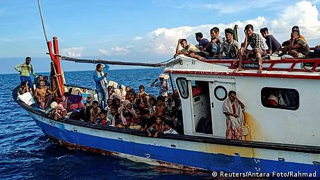 سمندر میں لاپتہ 180روہنگیاوں کے زندہ بچنے کی امیدیں ختم