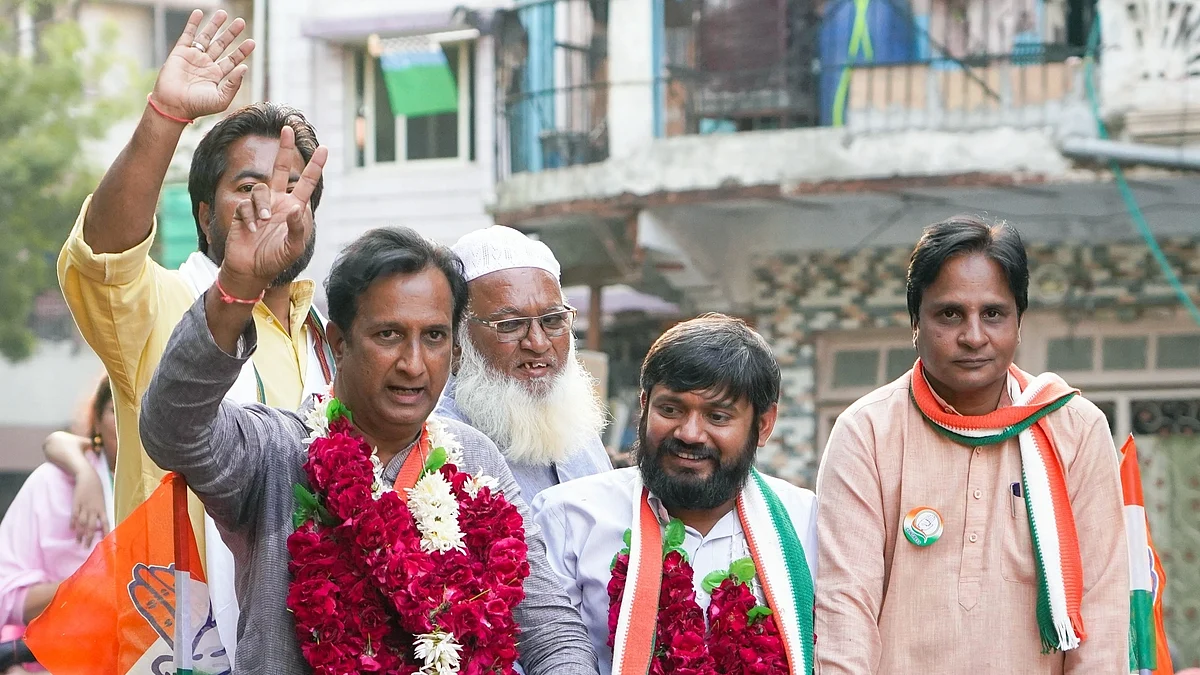 کنہیا کمار کے ساتھ عمران کھیڑاوالا