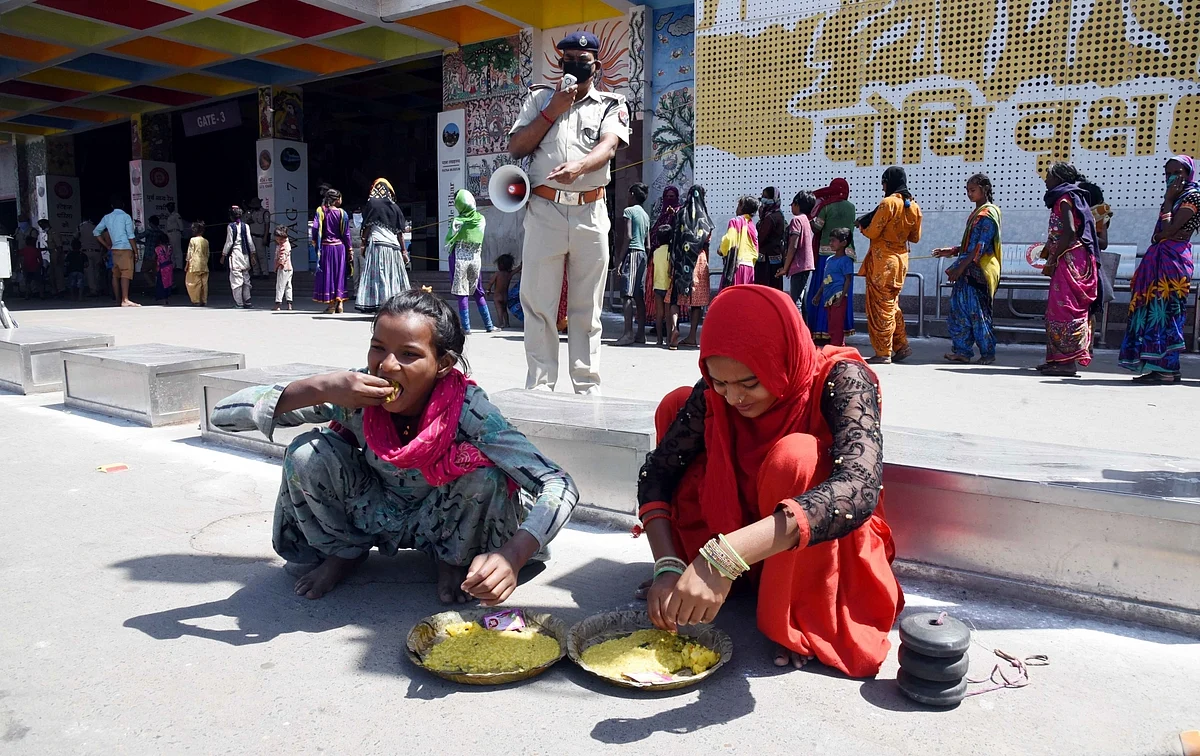 بہار کی غربت و پسماندگی کے لیے حقیقی طور پر قصوروار کون؟ (موہن گروسوامی کا مضمون)