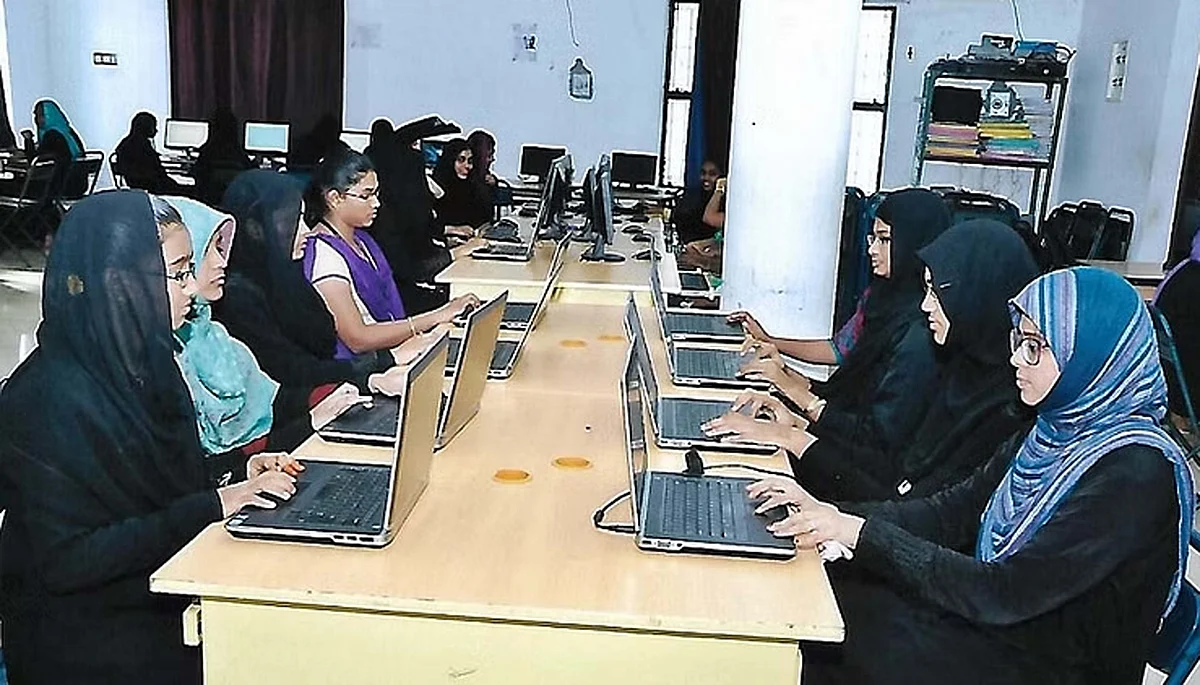 مولانا آزاد فیلوشپ بند کرنا مسلمانوں کے لئے نقصاندہ، حکومت کا اقلیت مخالف ایجنڈا جاری...رام پنیانی