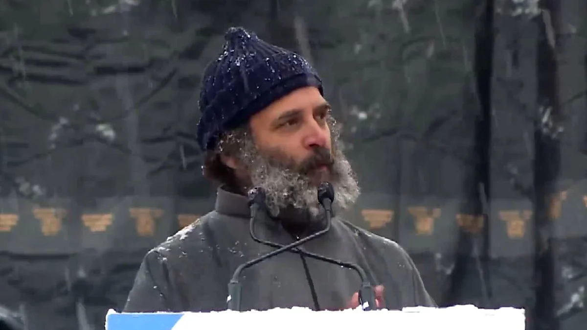 <div class="paragraphs"><p>راہل گاندھی</p></div>