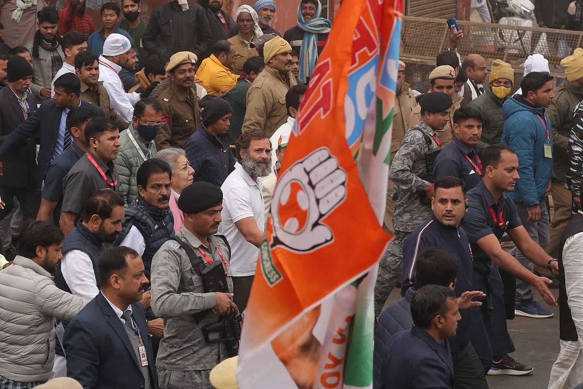 اہم خبریں: آخری گیند تک چلے دلچسپ مقابلے میں ہندوستان نے سری لنکا کو 2 رنوں سے دی شکست