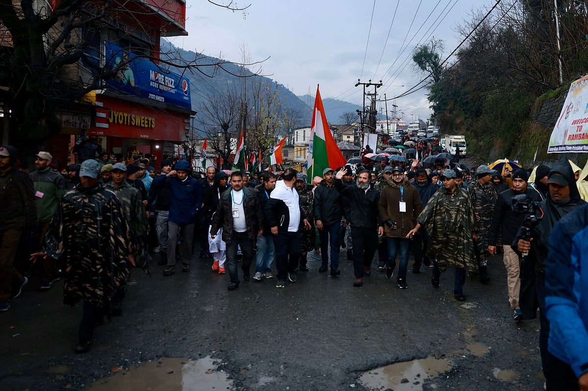 جموں و کشمیر کی خوبصورت وادیوں میں ’بھارت جوڑو یاترا‘ کو مل رہی خوب حمایت، دیکھیں تصویری جھلکیاں