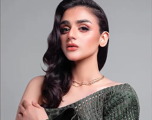 پاکستان میں فلم شوٹنگ کے دوران تقریباً 100 لوگوں کا حملہ، اداکاراؤں کو کیا ہراساں، موبائل و دیگر سامان چھین کر چلتے بنے