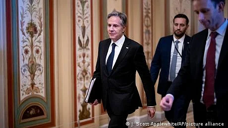 یوکرین پر بات چیت کے لیے امریکی وزیر خارجہ کا دورہ یورپ