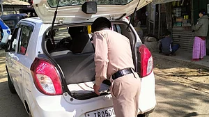 تریپورہ میں اب تک 29 کروڑ کی نقدی اور ممنوعہ اشیاء ضبط