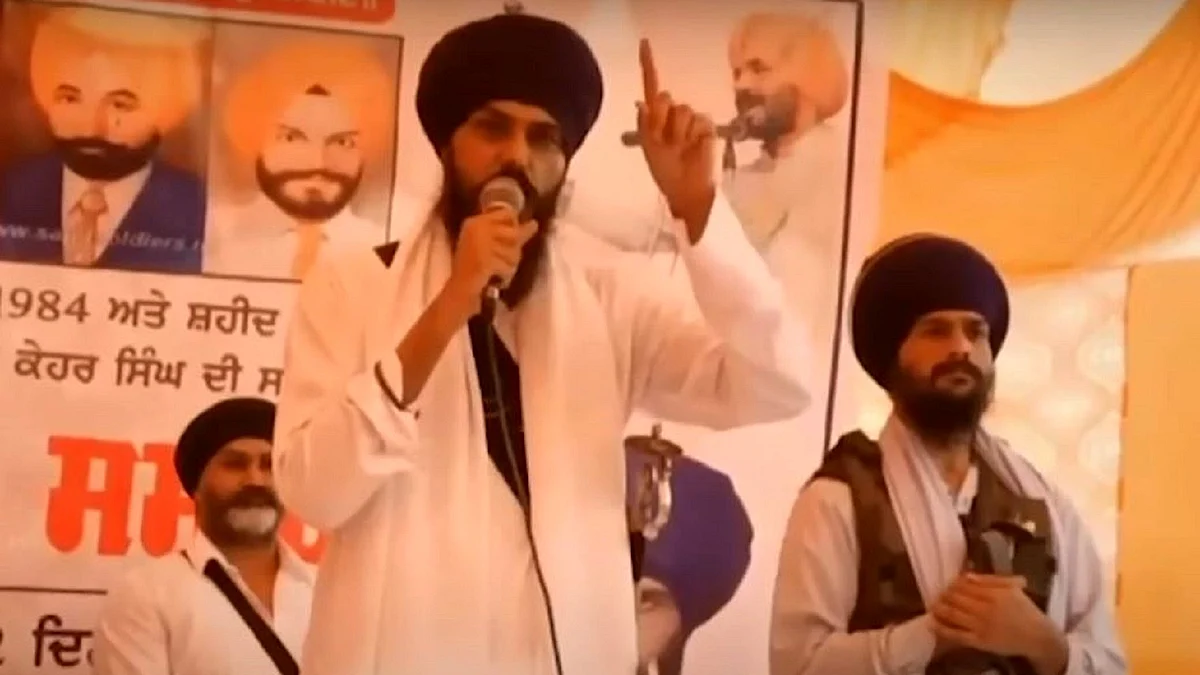 <div class="paragraphs"><p>امرتپال سنگھ</p></div>