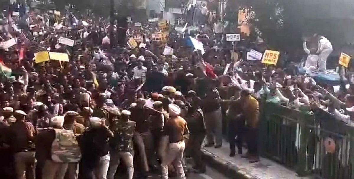 ہریانہ کے سرکاری ملازمین نے کہا- پرانی پنشن اسکیم بحال نہ ہوئی تو بدل دیں گے حکومت