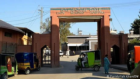 پشاور حملہ: بیسیوں زخمی ابھی زیر علاج، درجنوں کی سماعت متاثر