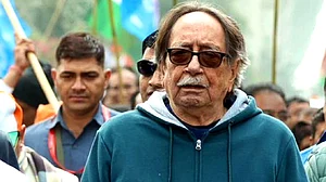 پاکستان کو بحران سے نکالنے کے لیے 2023 کے آخر میں مدد کا ہاتھ بڑھائیں گے پی ایم مودی: سابق راء چیف