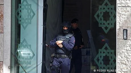 لزبن میں اسماعیلی مرکز پر چاقو سے حملہ: دو افراد ہلاک، افغان شہری گرفتار