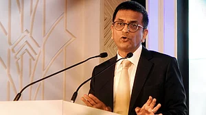 ’وکیلوں اور ججوں کو آئین کے تئیں وفادار ہونا چاہیے‘، ایک تقریب میں چیف جسٹس آف انڈیا چندرچوڑ کا بیان
