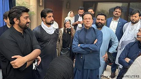 پاکستان کے لیے ہر قربانی دینے کو تیار ہوں، عمران خان