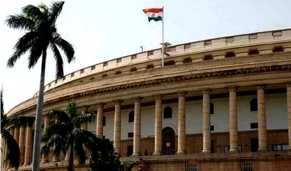 ہندوستان پر تاناشاہی قبضے کی کوششوں نے دنیا کی سب سے بڑی جمہوریت کو خطرے میں ڈال دیا، اسے بچانا ہی ہوگا