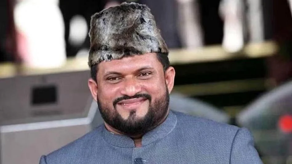 <div class="paragraphs"><p>لکشدیپ کے رکن پارلیمنٹ محمد فیضل / سوشل میڈیا</p></div>