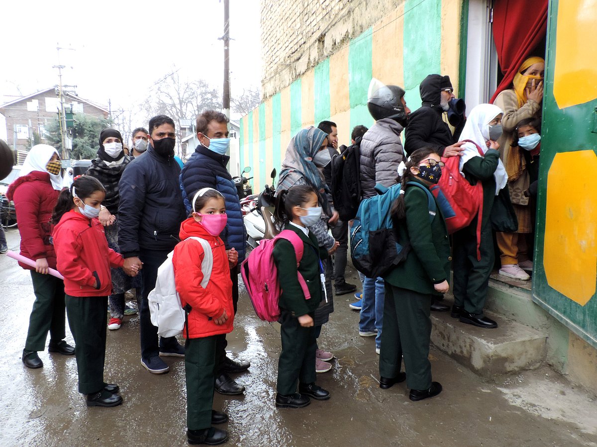 <div class="paragraphs"><p>اسکول، تصویر یو این آئی</p></div>