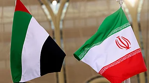 <div class="paragraphs"><p>ایران اور یو اے ای کا پرچم، تصویر سوشل میڈیا</p></div>