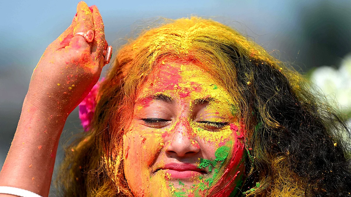 <div class="paragraphs"><p>ہولی، تصویر آئی اے این ایس</p></div>