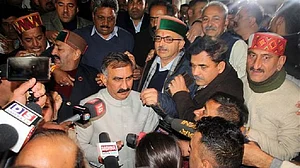ہماچل میں آپریشن لوٹس ناکام، سکھو ہی رہیں گے وزیر اعلیٰ، 6 رکنی رابطہ کمیٹی کا اعلان