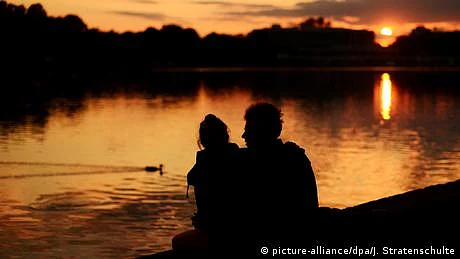 ''گیس لائٹنگ‘‘  نفسیاتی فریب کاری